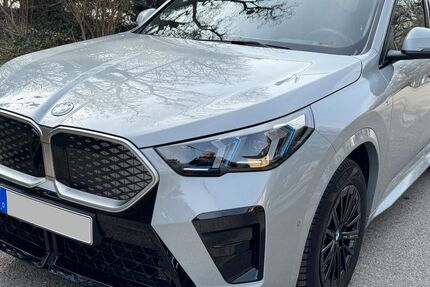 BMW iX2 18.500 km 44.900 &euro; München 81375