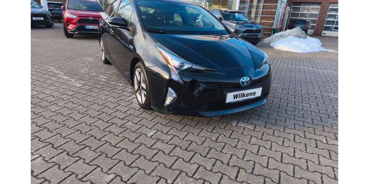 Toyota Prius 74.000 km 18.900 &euro; Lohne i. Oldb. 49393