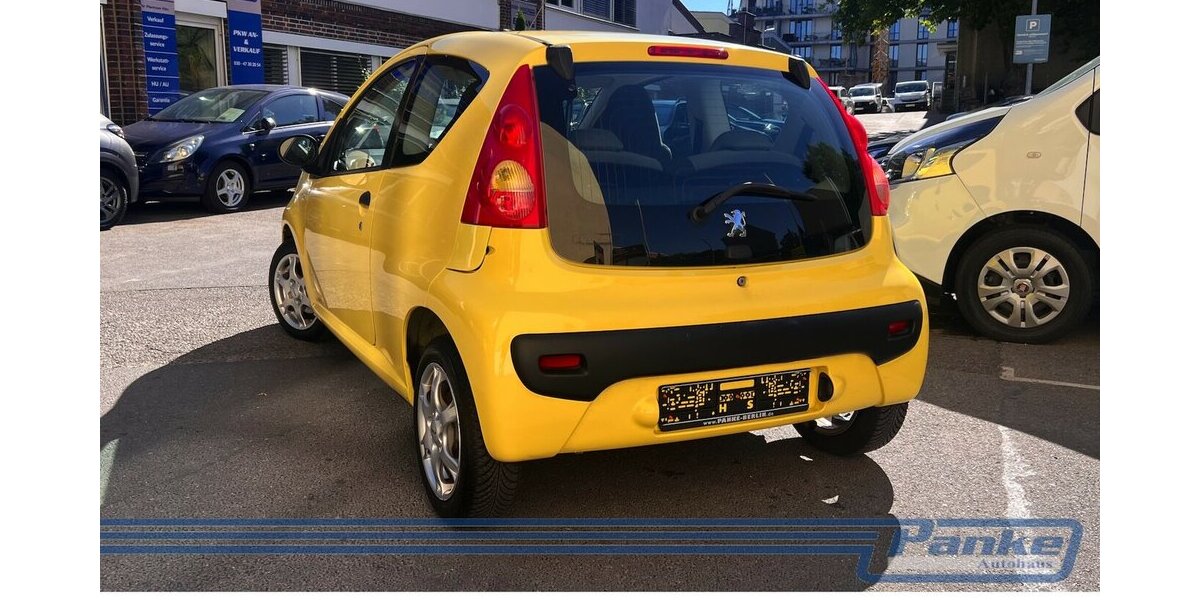 Peugeot 107 Petit Filou 3trg.*Radio/CD*AUX*LM*AllSeason* 180.827 km 1.290 &euro; Berlin 13187