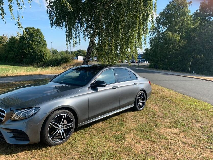 E 220