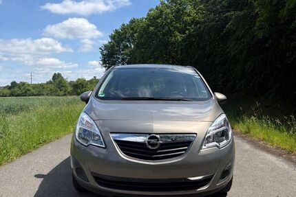 Opel Meriva 40.549 km 9.999 &euro; Osnabrück 49088
