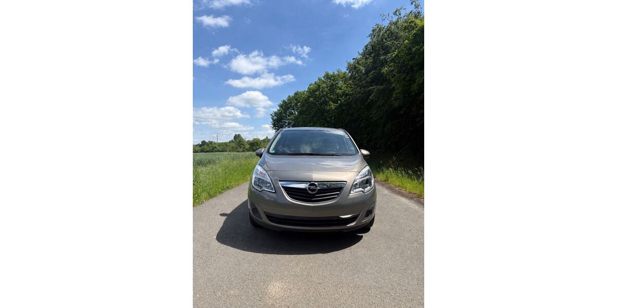 Opel Meriva 40.549 km 9.999 &euro; Osnabrück 49088