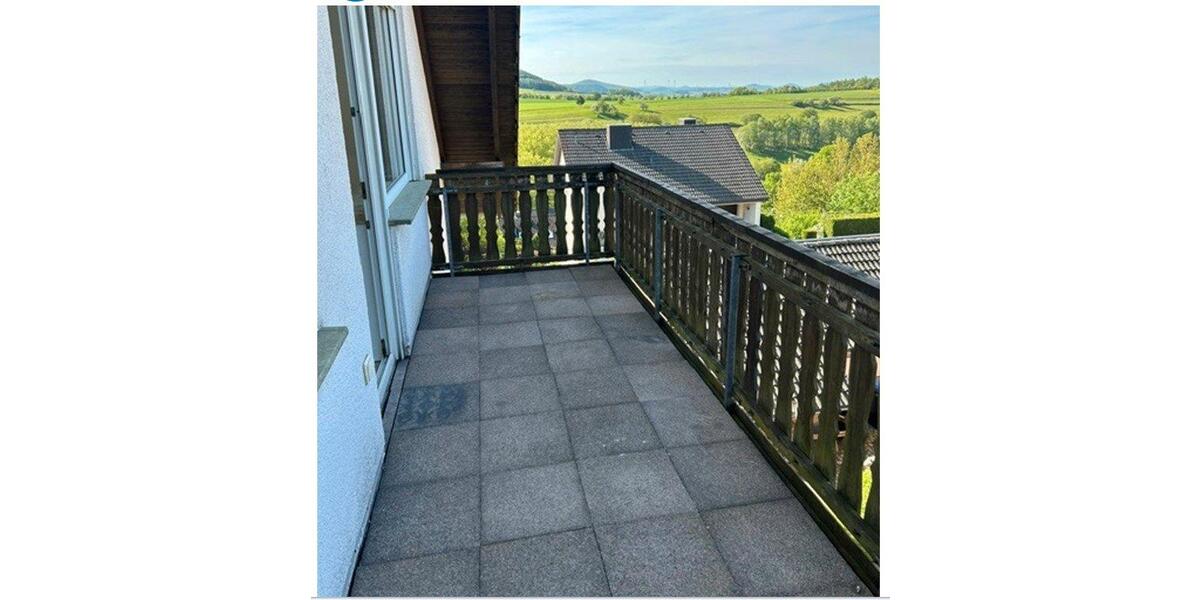 Dachgeschoßwohnung Friedewald - 4 Zimmer, 105 m&sup2;, 955&euro; | Angebot:25162662