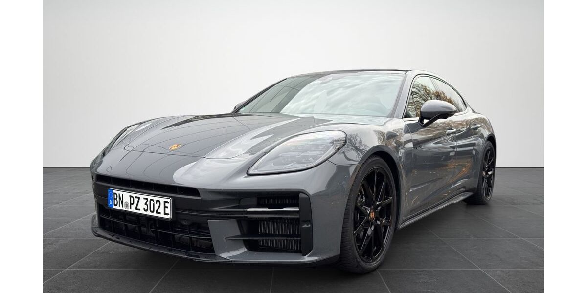 Porsche Panamera 8.000 km 139.950 &euro; Bonn 53119