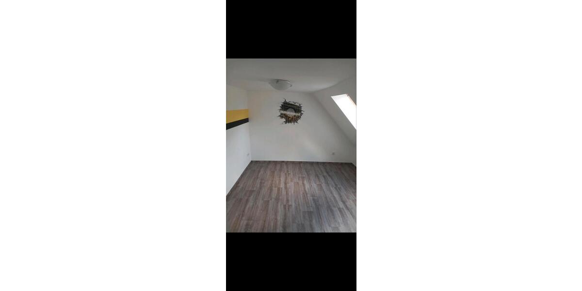 Reihenhaus Waldenburg - 5 Zimmer, 110 m&sup2;, 49.000&euro; | Angebot:27006222
