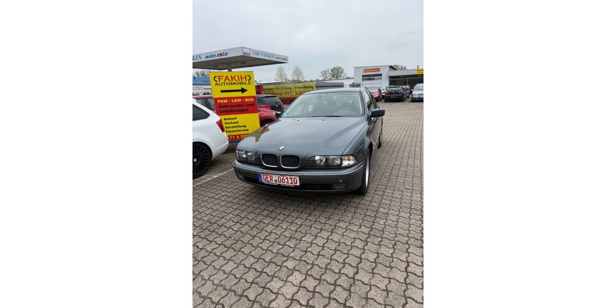 BMW 520 217.000 km 2.450 &euro; Herxheim 76863