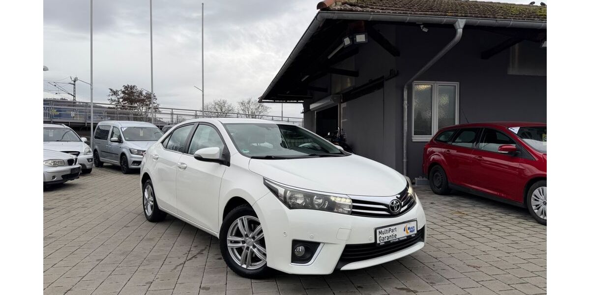 Toyota Corolla 192.000 km 9.900 &euro; Freiburg im Breisgau 79115