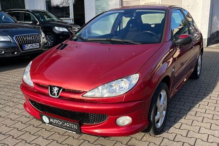 Peugeot 206 145.000 km 3.550 &euro; Paderborn 33098