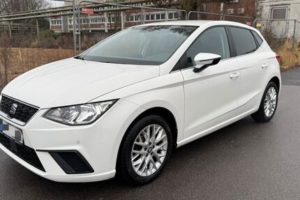 Seat Ibiza 102.000 km 9.488 &euro; Mülheim 45472