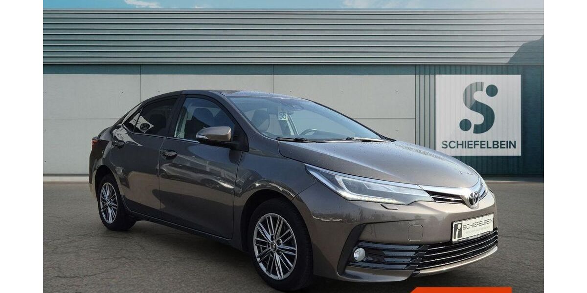Toyota Corolla 147.753 km 12.900 &euro; Hoyerswerda 02977