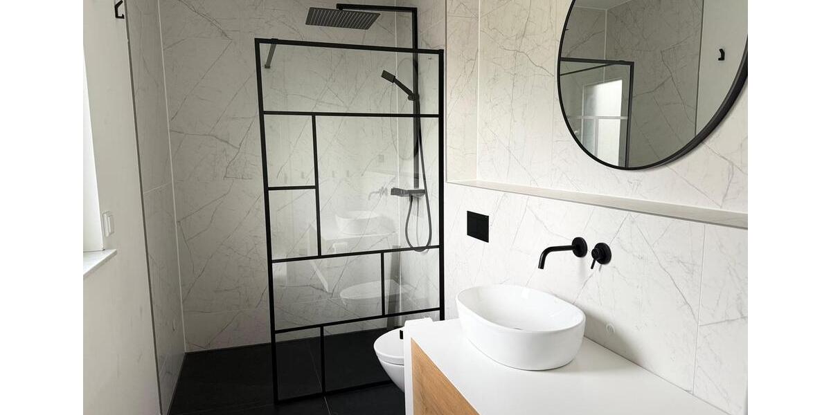 Einfamilienhaus Rehau - 7 Zimmer, 150 m&sup2;, 2.500&euro; | Angebot:23588222