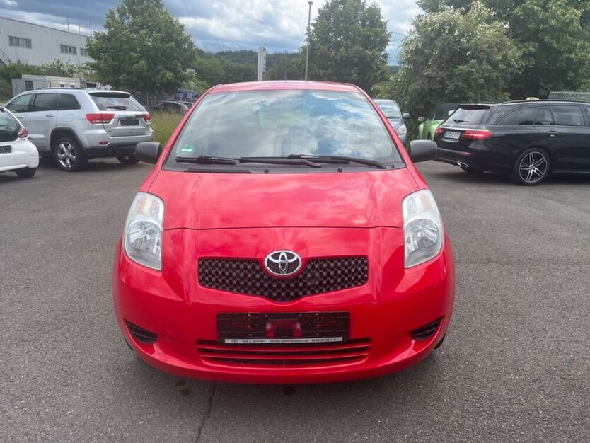 Yaris