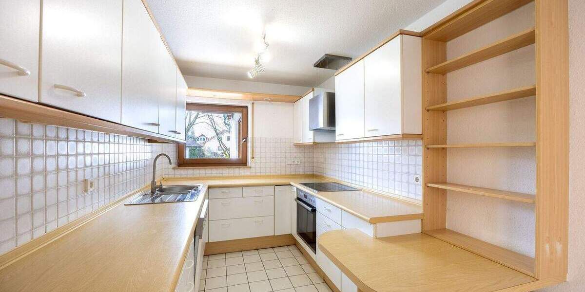 Etagenwohnung Besigheim - 4 Zimmer, 100 m&sup2;, 348.000&euro; | Angebot:25390546