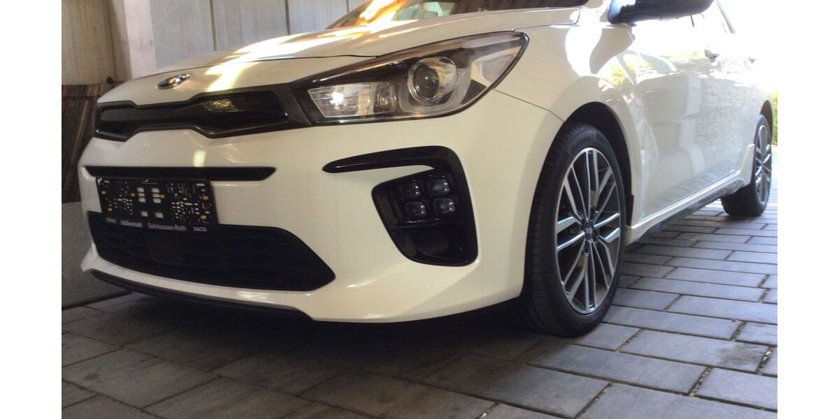 Kia Rio 55.000 km 13.390 &euro; Budingen 63654