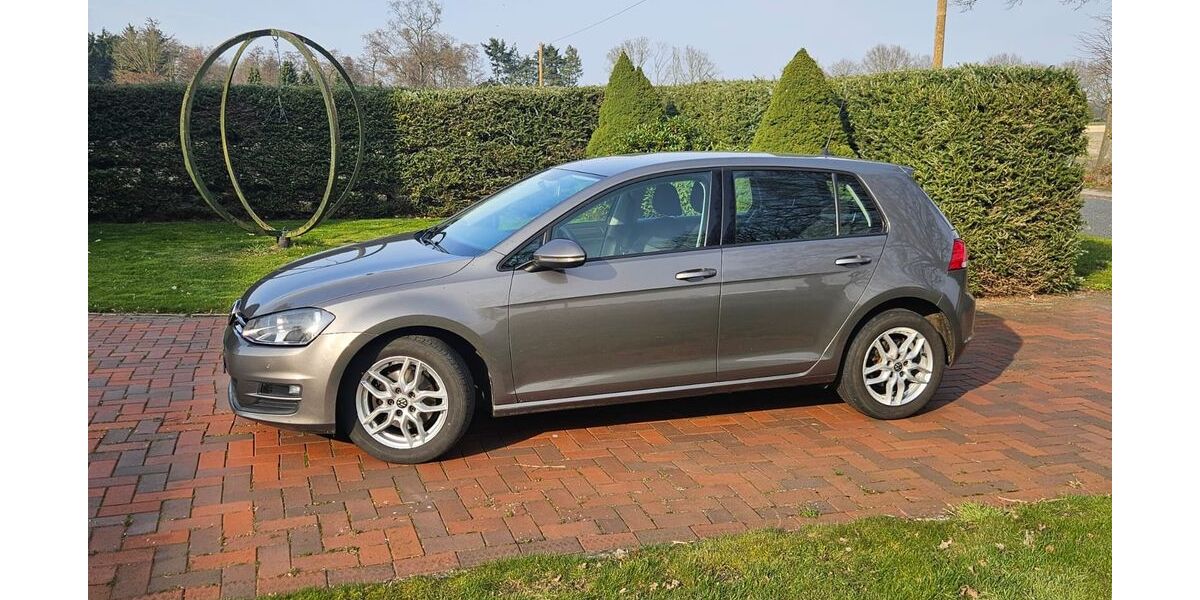 VW Golf 99.000 km 11.000 &euro; Aschendorf 26871