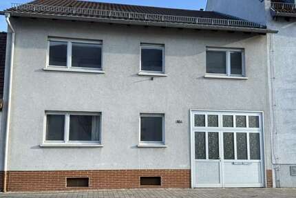 Haus Graben-Neudorf Neudorf - 7 Zimmer, 224 m&sup2;, 490.000&euro; | Angebot:24802058