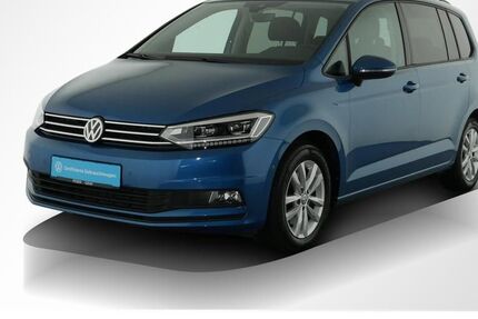 VW Touran 50.100 km 21.611 € Nürnberg 90411
