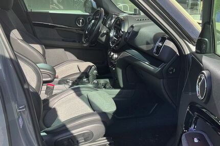 Mini Cooper SD Countryman 72.447 km 17.800 &euro; Blomberg 26487
