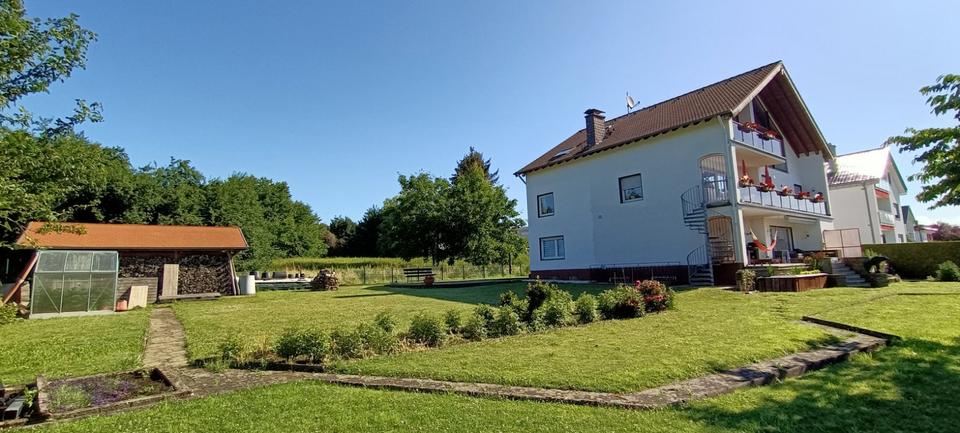 Erdgeschoßwohnung Leverkusen Bergisch Neukirchen - 3 Zimmer, 120 m&sup2;, 1.100&euro; | Angebot:25612884