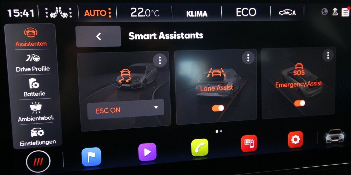 Cupra Leon Sportstourer e-HYBRID 6-DSG NAVI+LED+ACC 8.828 km 29.500 &euro; Hagenow 19230