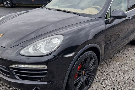 Porsche Cayenne 274.300 km 17.500 € Angelburg 35719