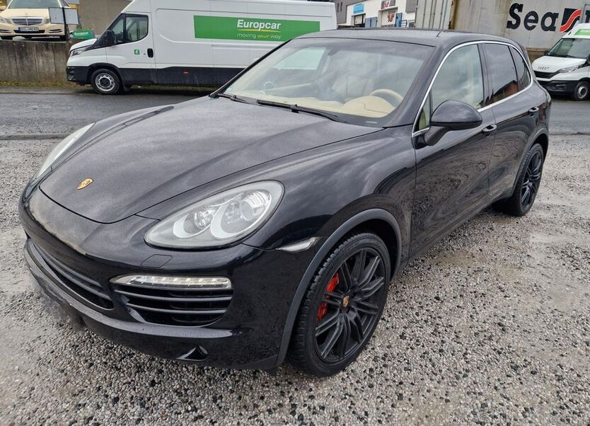 Porsche Cayenne 274.300 km 17.500 € Angelburg 35719