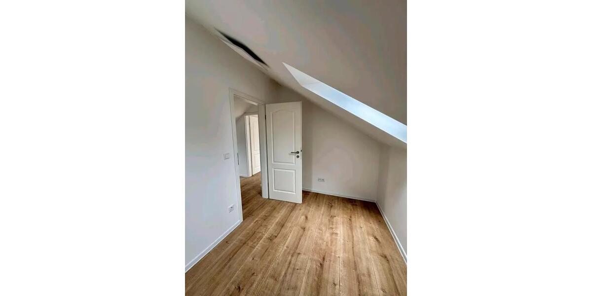Einfamilienhaus Marktredwitz - 4 Zimmer, 90 m&sup2;, 268.000&euro; | Angebot:26737794