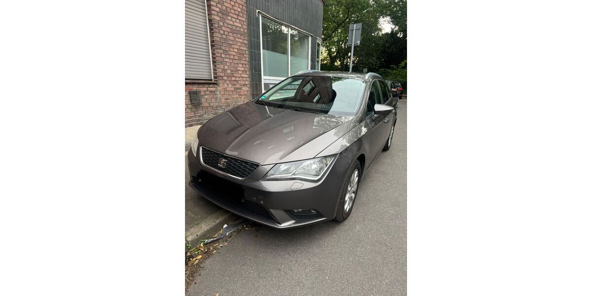 Seat Leon 103.942 km 7.150 &euro; Gladbeck 45964
