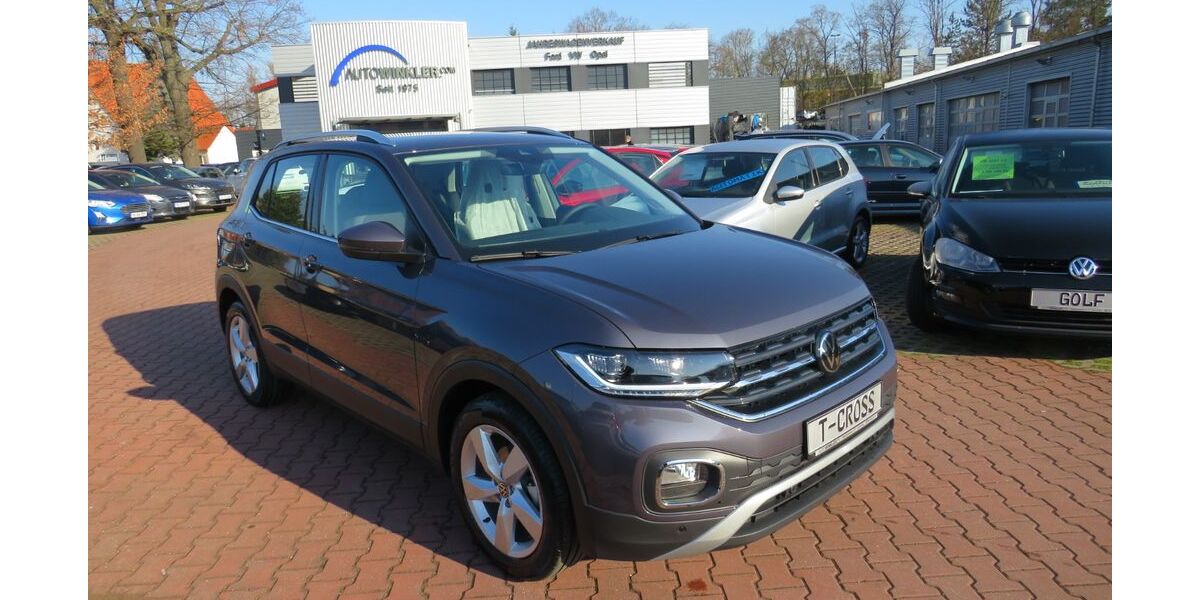 VW T-Cross 27.911 km 22.890 &euro; Nürnberg 90431