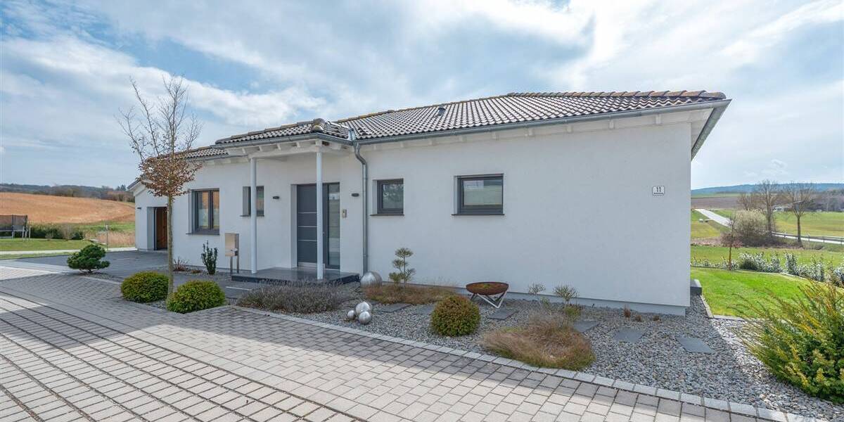Bungalow Haarbach - 4 Zimmer, 150 m&sup2;, 698.000&euro; | Angebot:25997539