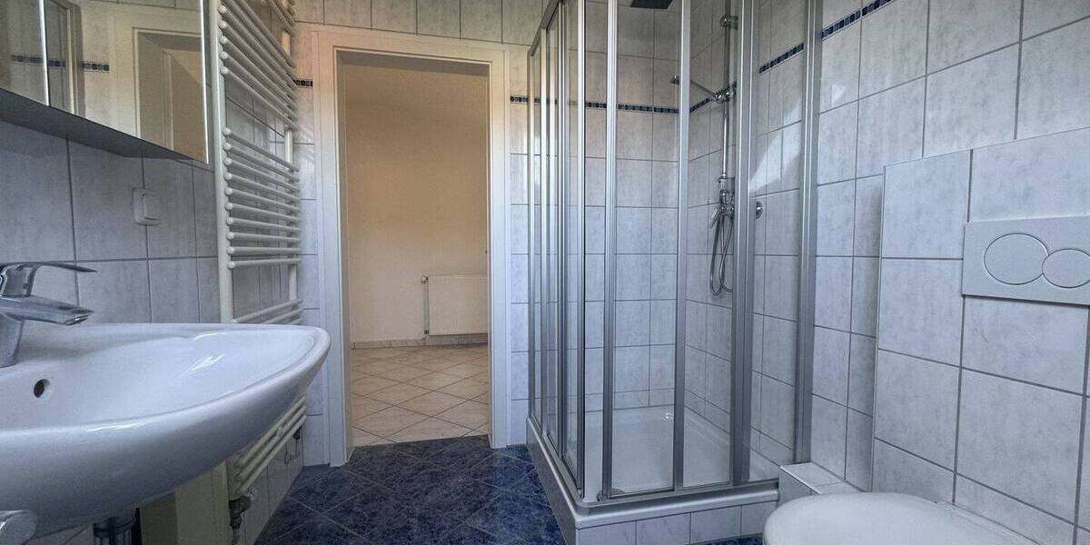 Etagenwohnung Bad Salzdetfurth - 4 Zimmer, 90 m&sup2;, 780&euro; | Angebot:25779504
