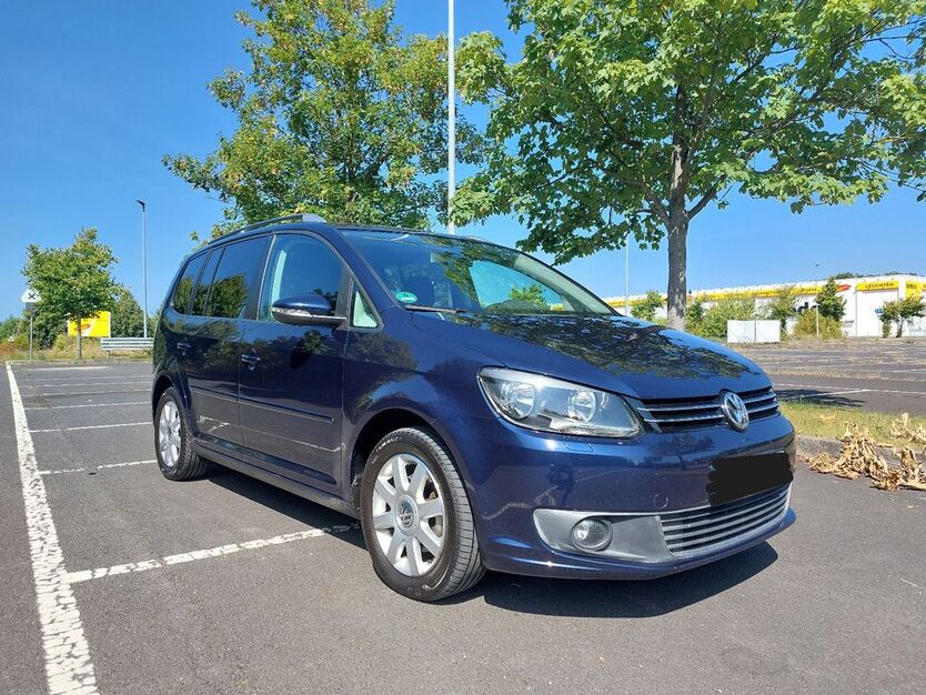 VW Touran 163.000 km 8.400 € Mühlhausen 99974