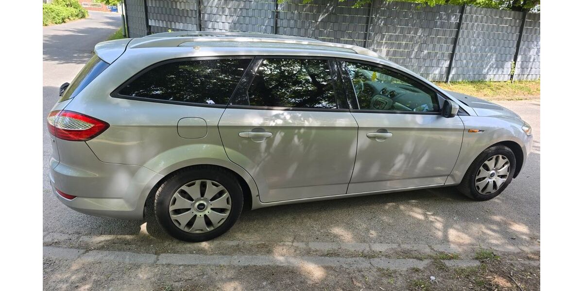 Ford Mondeo 353.000 km 1.200 &euro; Duisburg 47138