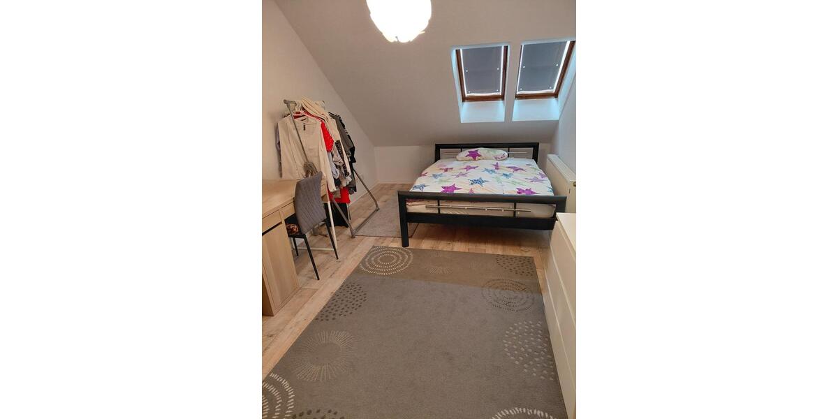Dachgeschoßwohnung Bad Liebenwerda - 2 Zimmer, 42 m&sup2;, 430&euro; | Angebot:25935999