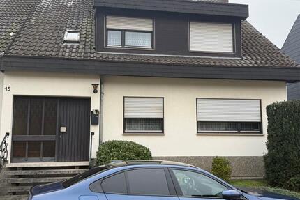 Haus Wadgassen - 11 Zimmer, 270 m&sup2;, 349.000&euro; | Angebot:25323564