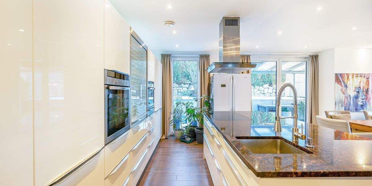 Einfamilienhaus Waldbronn / Busenbach Busenbach - 7 Zimmer, 226 m&sup2;, 989.000&euro; | Angebot:24856071