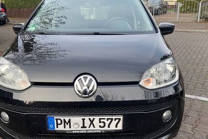 VW up! 147.907 km 4.000 &euro; Berlin 12305