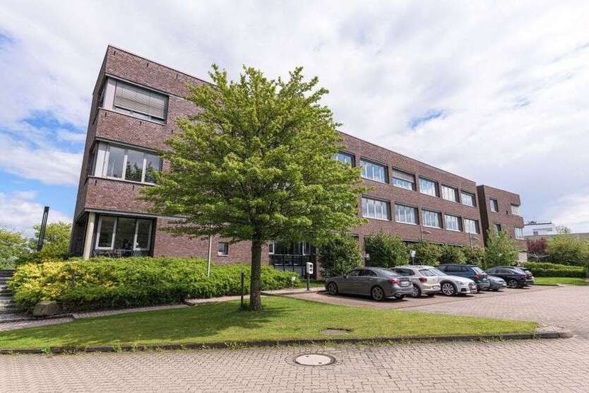 Büro in Kiel Wellsee 1.100 € 105 m²