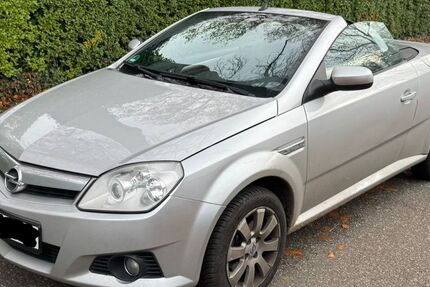 Opel Tigra 157.000 km 1.895 &euro; Hamburg 22083