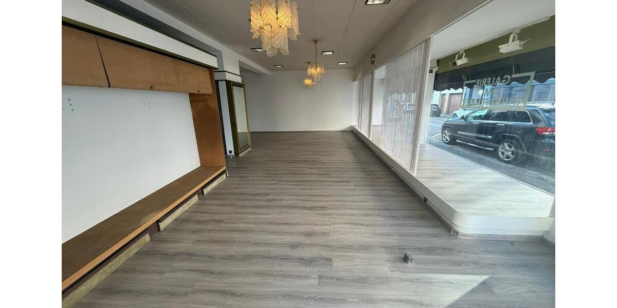 Ladenfläche, 90m², in zentraler Lage – vielseitig nutzbar zimmer