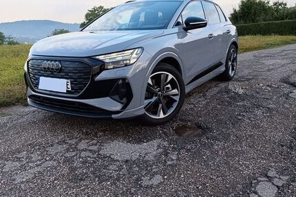 Audi Q4 e-tron 16.900 km 42.490 &euro; Urbach 73660