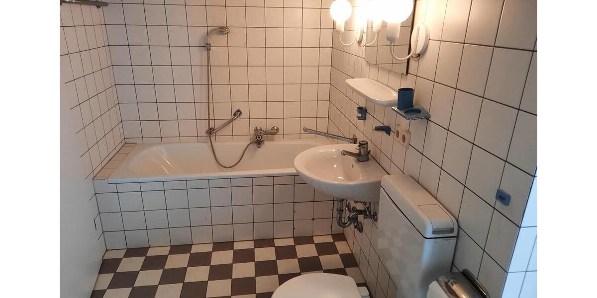 Mehrfamilienhaus, Wohnhaus Northeim - 11.5 Zimmer, 334 m&sup2;, 740.000&euro; | Angebot:12689085