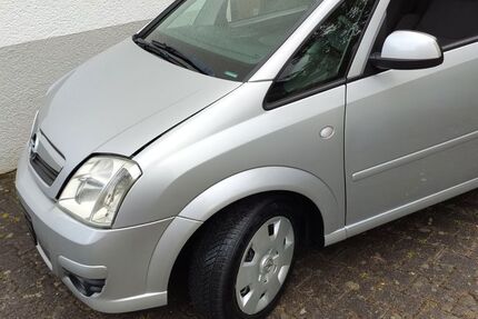 Opel Meriva 121.800 km 3.499 € Bingen 55411