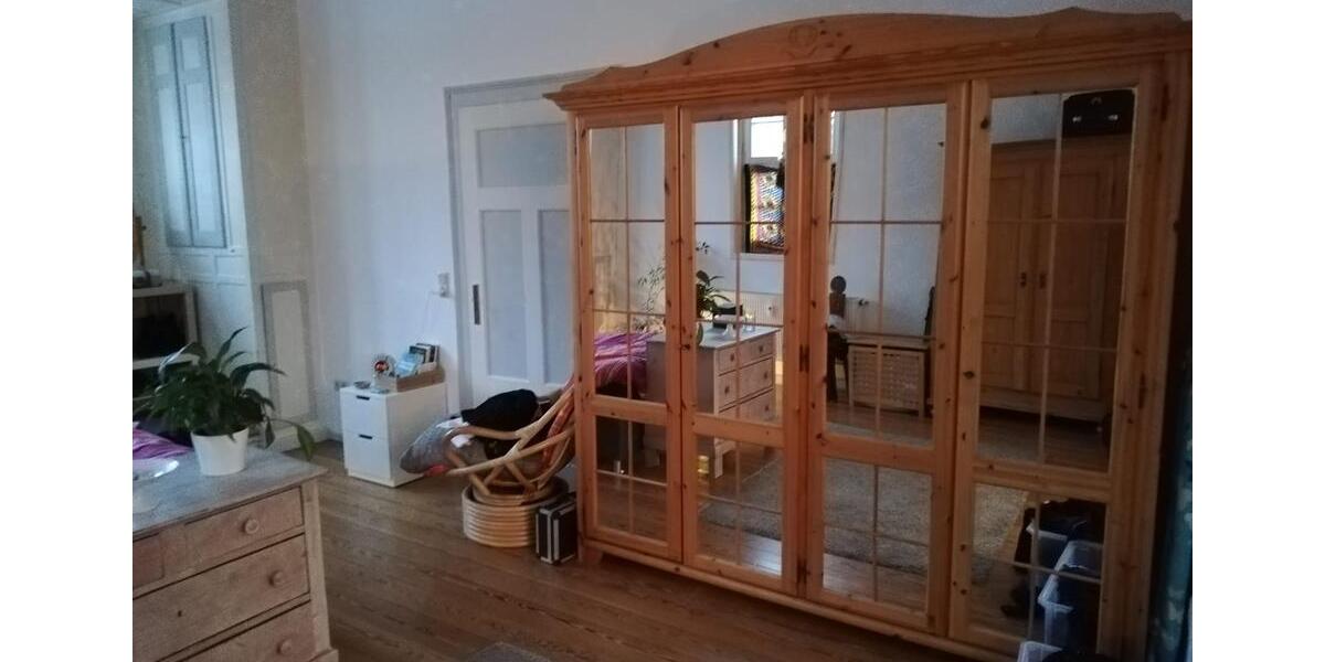 Etagenwohnung Linden - 3 Zimmer, 89 m&sup2;, 850&euro; | Angebot:26397980