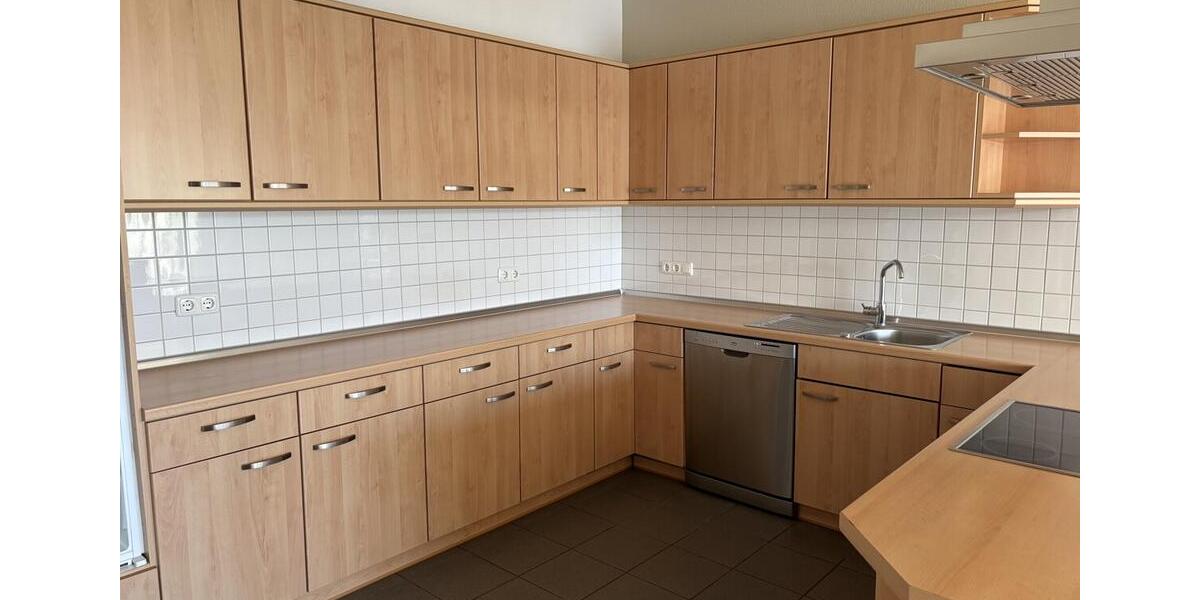 Etagenwohnung Bargteheide - 3 Zimmer, 120 m&sup2;, 1.395&euro; | Angebot:23032224