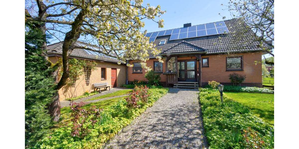 Einfamilienhaus Bovenden - 6 Zimmer, 180 m&sup2;, 260.000&euro; | Angebot:26322858