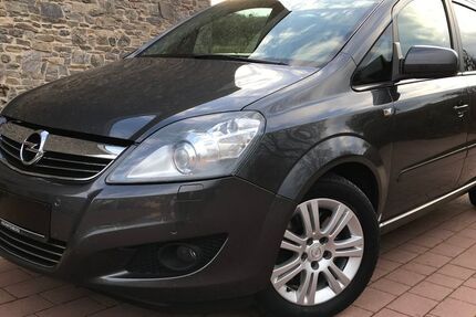 Opel Zafira 220.000 km 3.700 &euro; Stockstadt am Main 63811