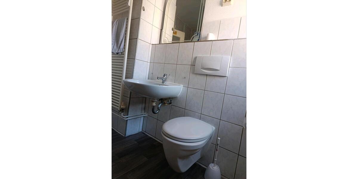 Dachgeschoßwohnung Mannheim Käfertal - 2 Zimmer, 45 m&sup2;, 800&euro; | Angebot:25958698