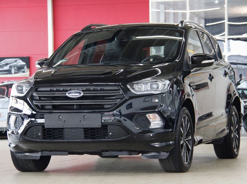 Ford Kuga 50.000 km 18.850 € Köln 50739