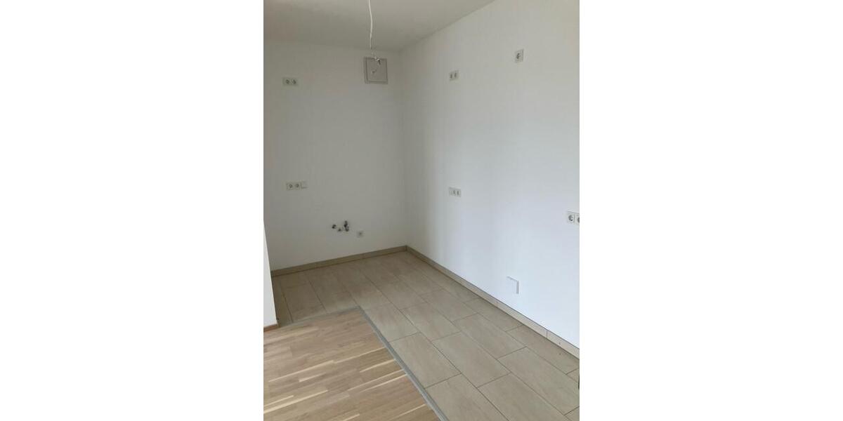 Etagenwohnung Münchsmünster - 2 Zimmer, 81 m&sup2;, 860&euro; | Angebot:25789151